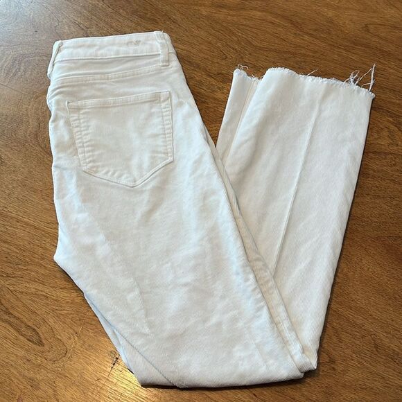 Vineyard Vines Corduroy High Rise Kick Flare Jeans - Picture 8 of 9